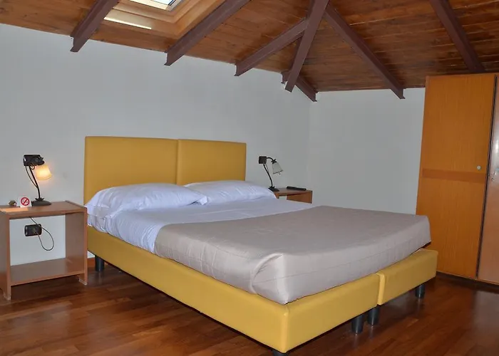 Dal Moccia Bed & Breakfast 4*